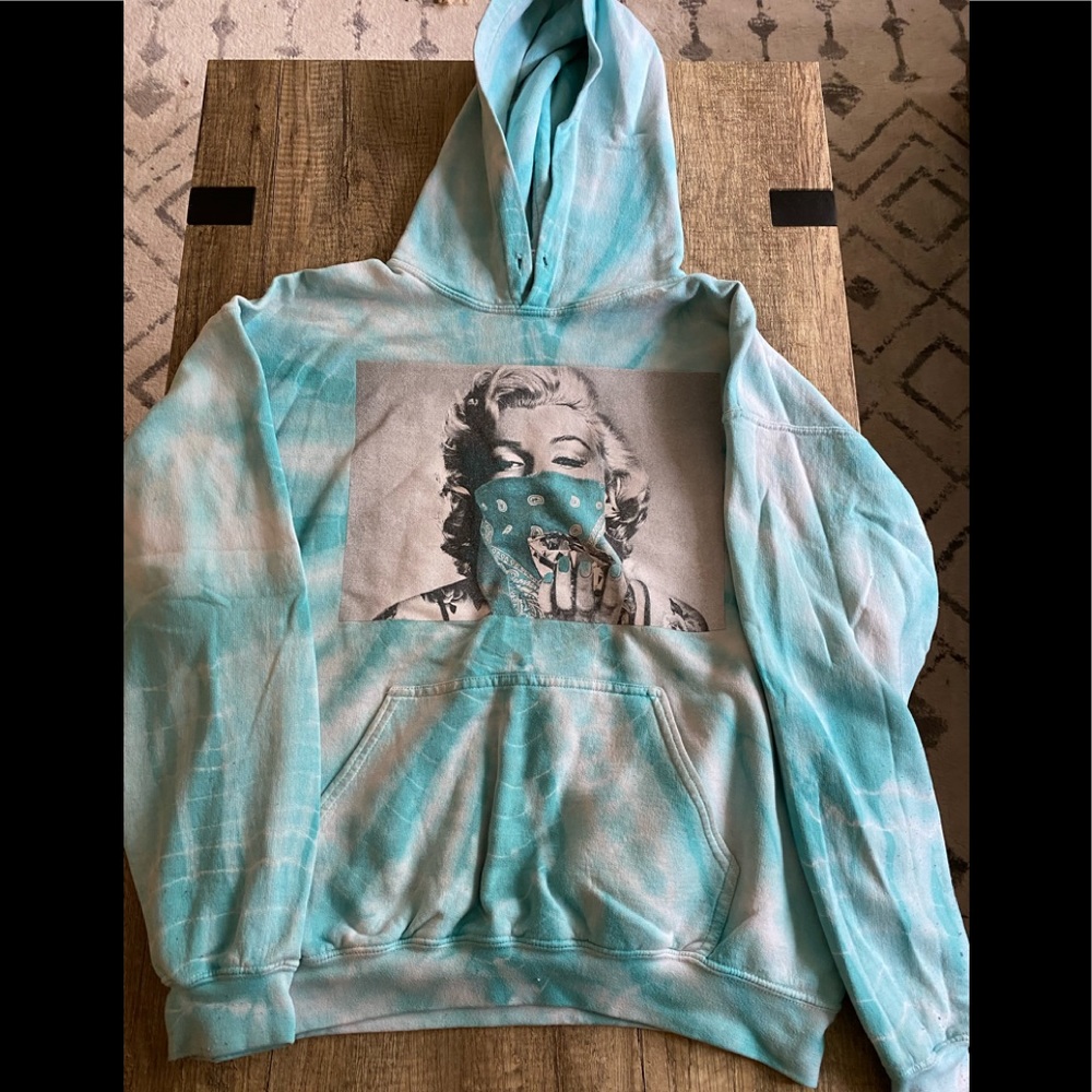 Men’s large hoodie
